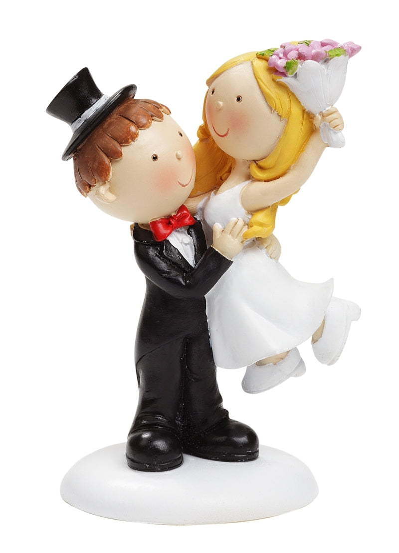 Hochzeit Bräutigam hebt Braut 9cm