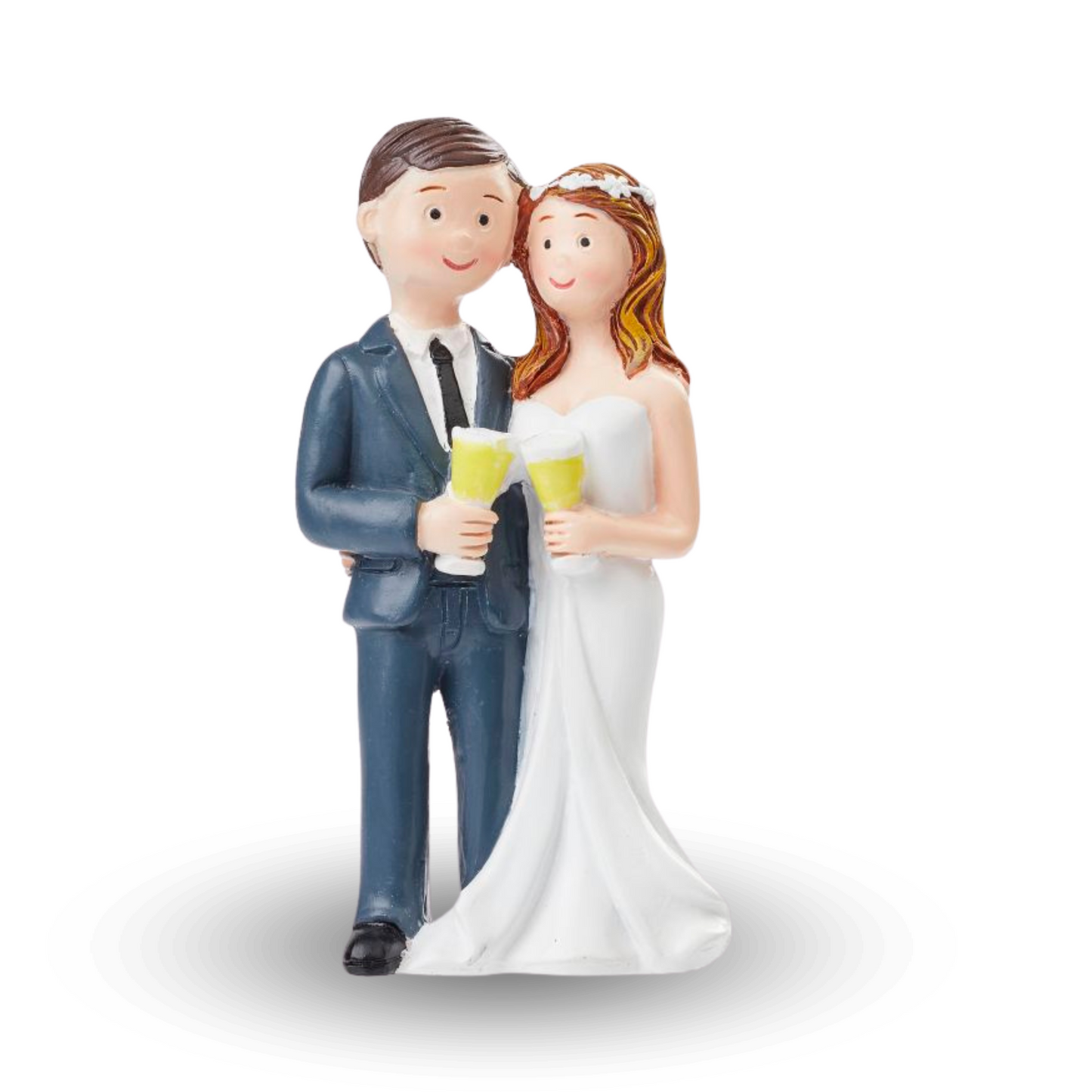 – Hochzeitsfigur Brautpaar mit Sektglas aus Polyresin 8 cm
– Dekofigur Braut und Bräutigam als Tortenaufsatz
– Braut in Weiß, Bräutigam in Blau mit Glas – Hochzeit Deko
– Handbemalte Hochzeitsfigur für Torte oder Tisch
– Figur Brautpaar feiert mit Sektglas – 8 cm Deko