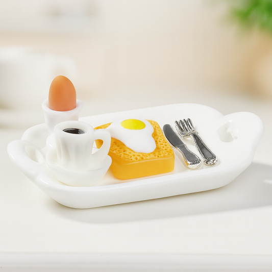 Miniatur Frühstück auf Tablett mit Ei, Toast, Kaffee und Besteck – Wichtel Zubehör Puppenhaus